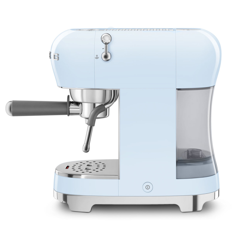 Рожковая эспрессо кофемашина SMEG ECF02PBEU