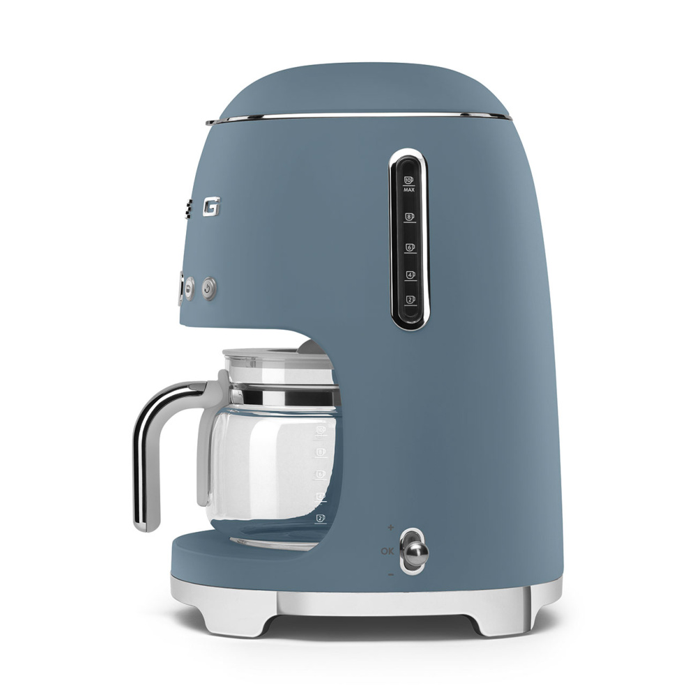 Капельная кофеварка SMEG DCF02SBMEU